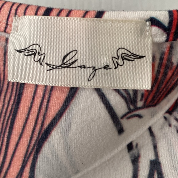 Gaze. Size small. Women’s cold shoulder top. Floral. - Picture 3 of 3